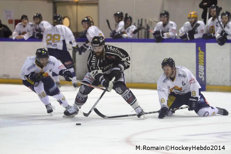Rouen 7 - 3 Chamonix 
