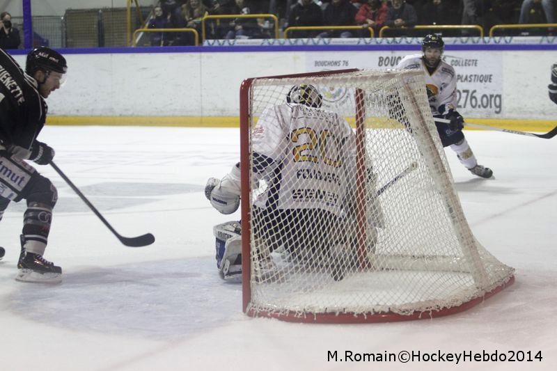 Rouen 7 - 3 Chamonix 