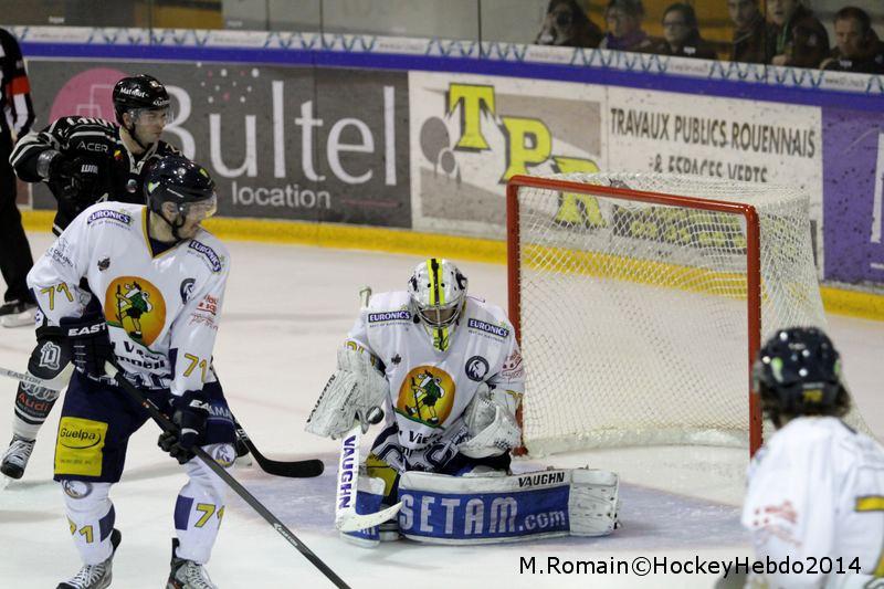 Rouen 7 - 3 Chamonix 