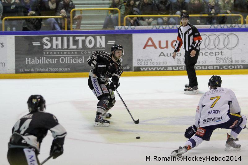 Rouen 7 - 3 Chamonix 