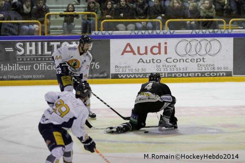 Rouen 7 - 3 Chamonix 