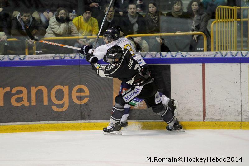 Rouen 7 - 3 Chamonix 