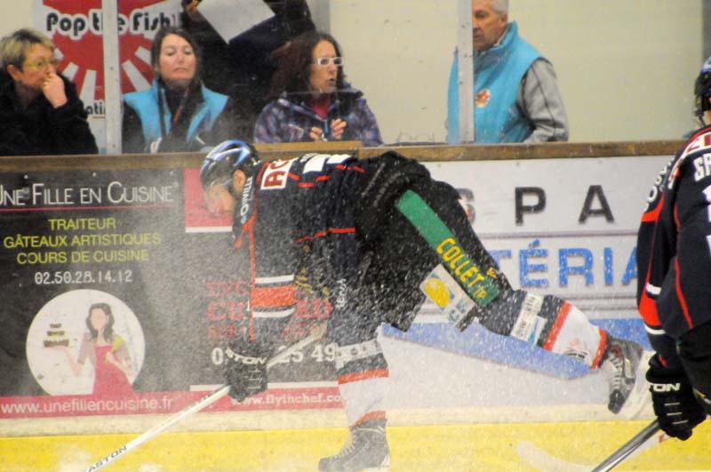 Caen  5 - 4 Brest 