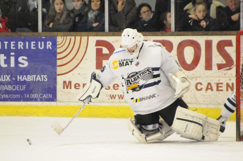 Caen  5 - 4 Brest 