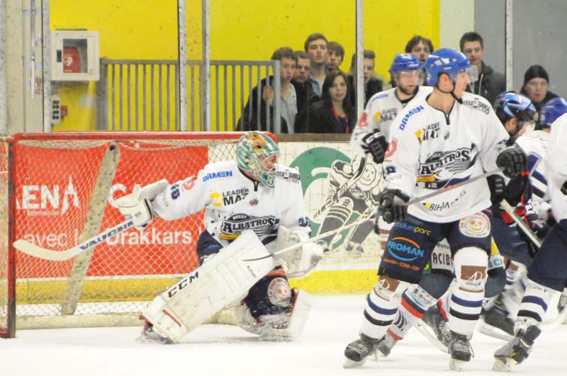 Caen  5 - 4 Brest 
