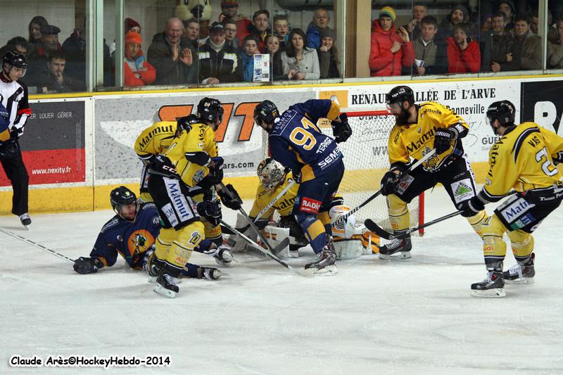 Chamonix  1 - 5 Rouen