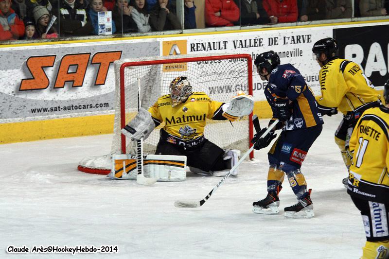 Chamonix  1 - 5 Rouen
