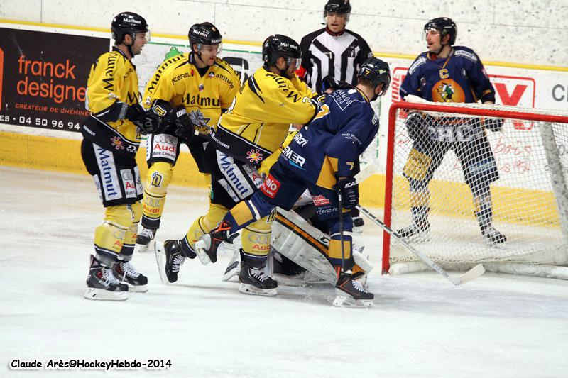 Chamonix  1 - 5 Rouen