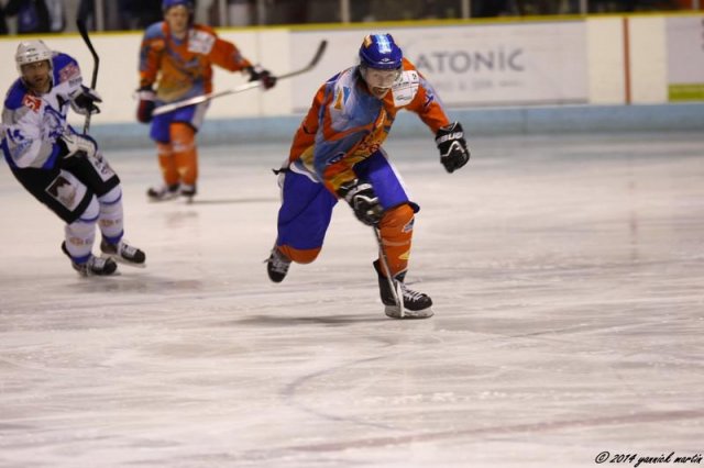 Photo hockey match Clermont-Ferrand - Courchevel-Méribel-Pralognan le 08/03/2014