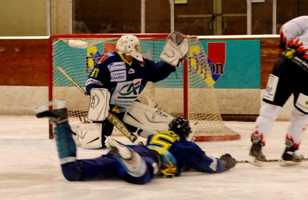 Dijon  6 - 4 Neuilly/Marne