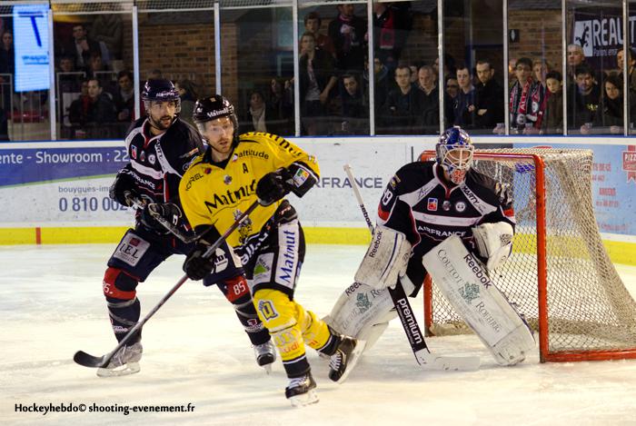 Angers  3 - 2 Rouen