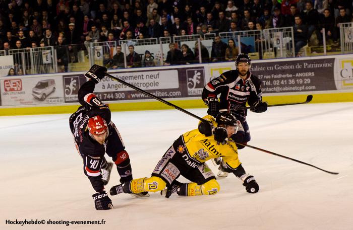 Angers  3 - 2 Rouen