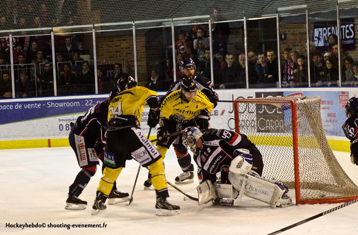 Angers  3 - 2 Rouen