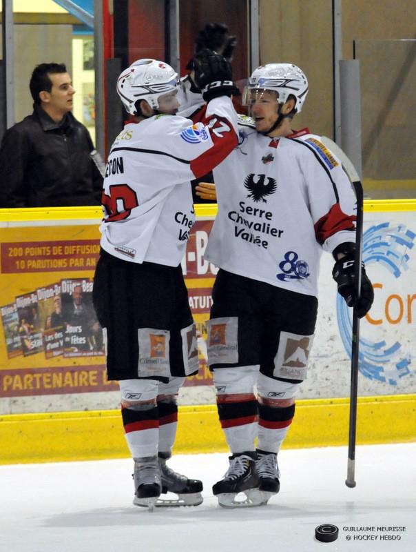 Dijon  2 - 5 Briançon 