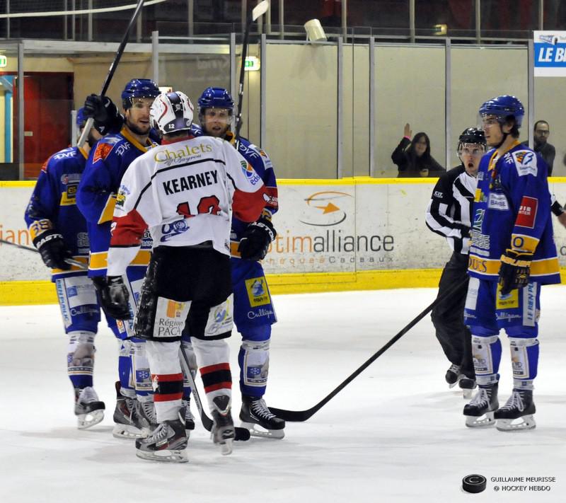 Dijon  2 - 5 Briançon 
