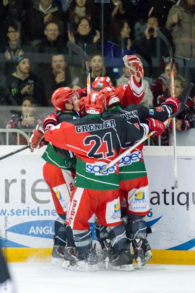 Anglet 4 - 2 Neuilly/Marne