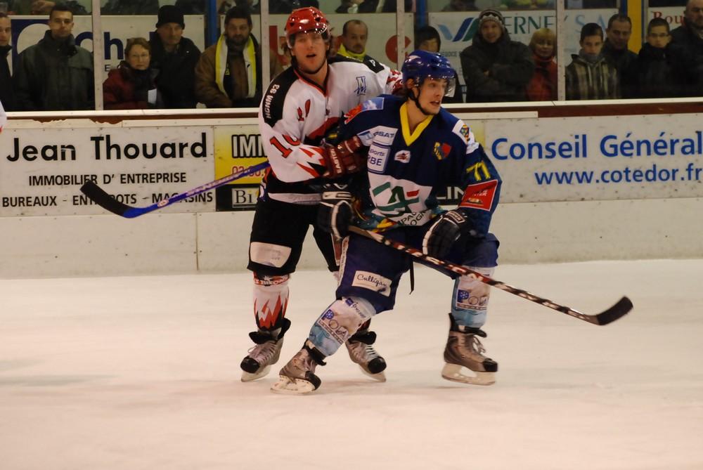 Dijon  6 - 4 Neuilly/Marne