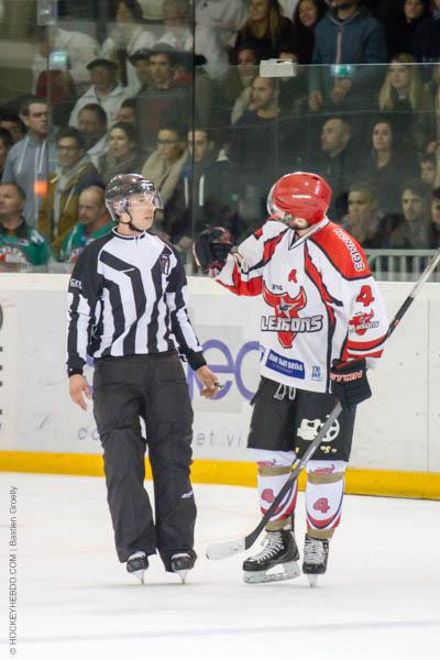 Anglet 4 - 2 Neuilly/Marne