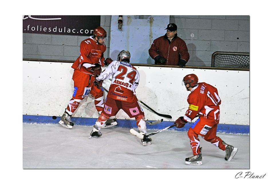 Valence 4 - 2 Annecy