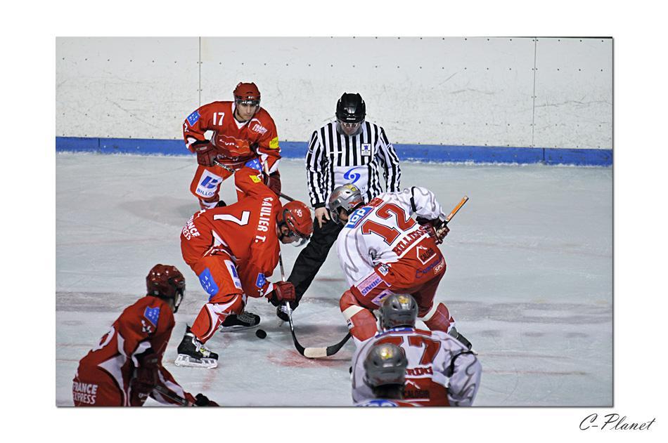 Valence 4 - 2 Annecy