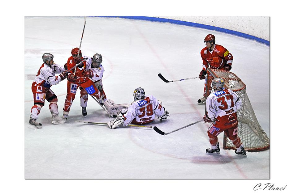 Valence 4 - 2 Annecy