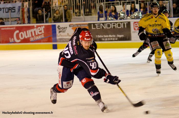 Angers  4 - 1 Rouen