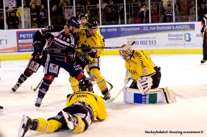 Angers  4 - 1 Rouen