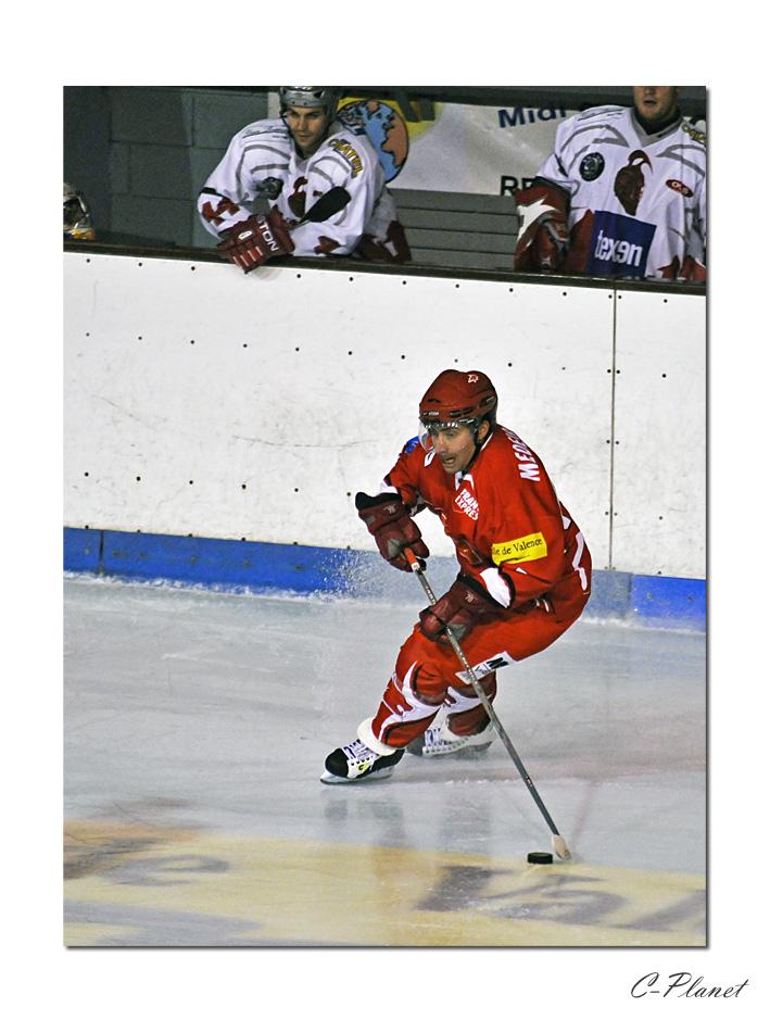 Valence 4 - 2 Annecy