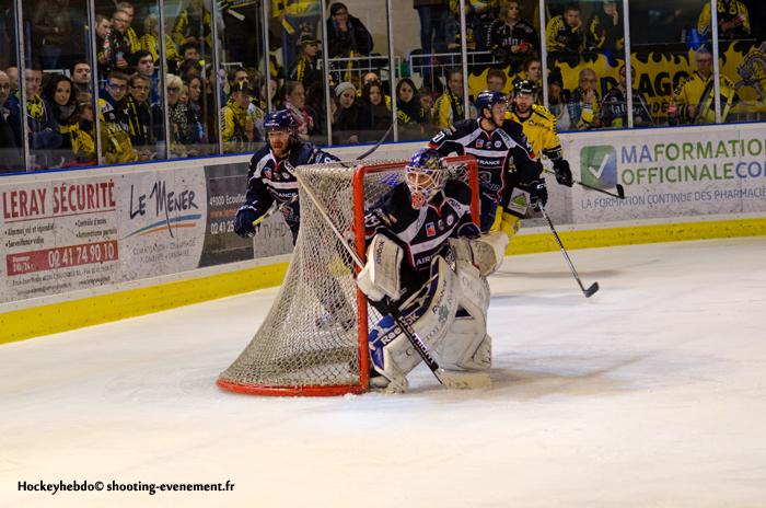 Angers  4 - 1 Rouen