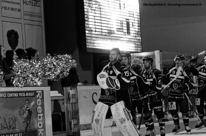 Angers  4 - 1 Rouen
