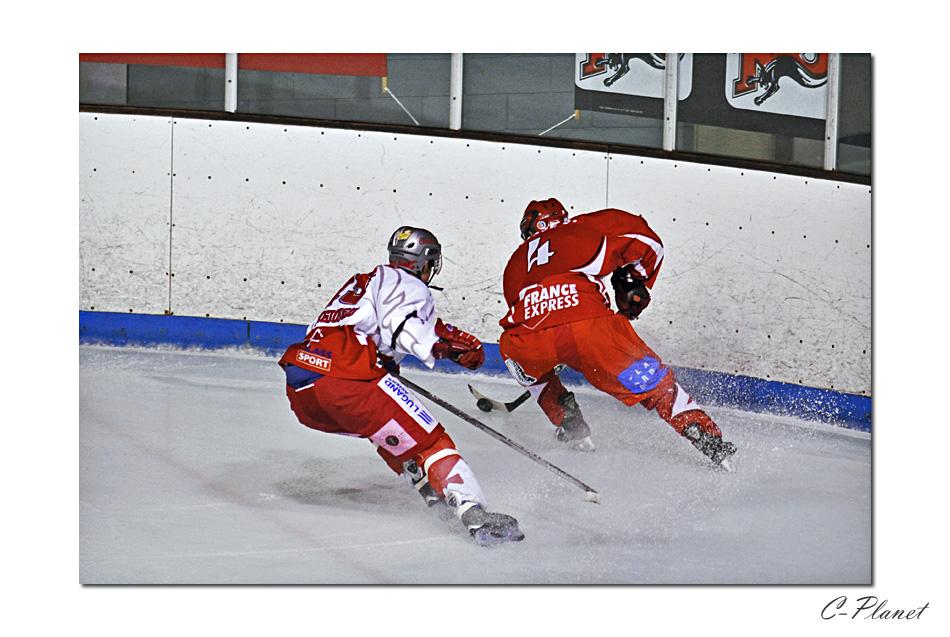 Valence 4 - 2 Annecy