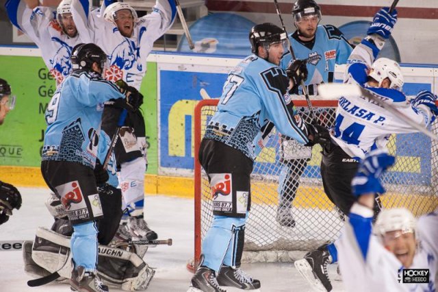 Photo hockey match Tours  - Courchevel-Méribel-Pralognan le 22/03/2014