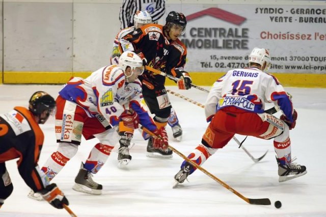 Photo hockey match Tours  - Epinal  le 22/12/2007