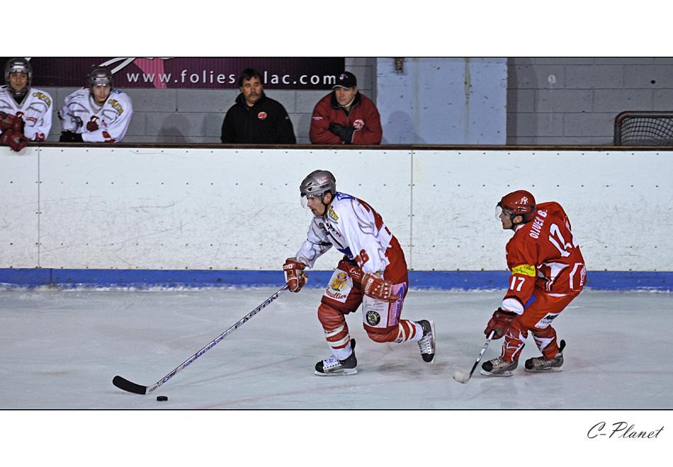 Valence 4 - 2 Annecy