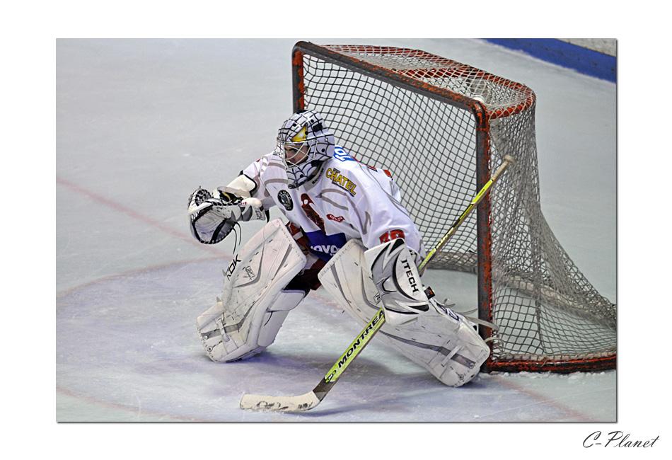 Valence 4 - 2 Annecy