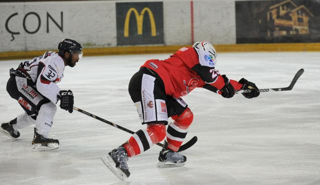 Briançon  7 - 2 Angers 