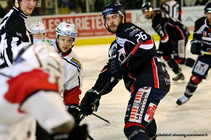 Angers  2 - 6 Briançon 