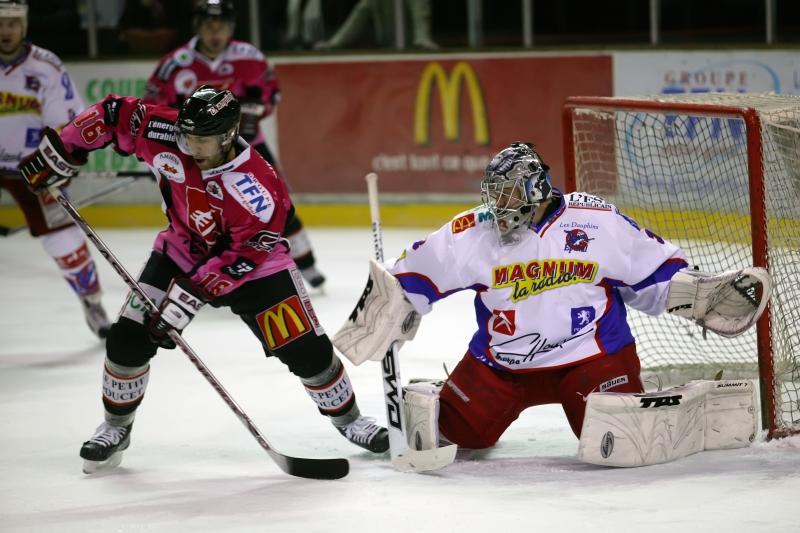 Amiens  11 - 0 Epinal 