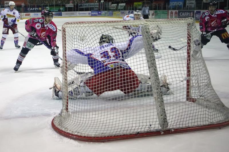 Amiens  11 - 0 Epinal 