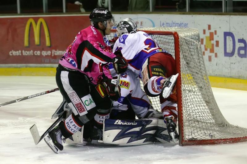 Amiens  11 - 0 Epinal 