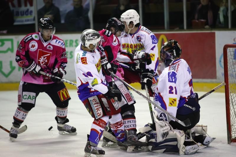Amiens  11 - 0 Epinal 