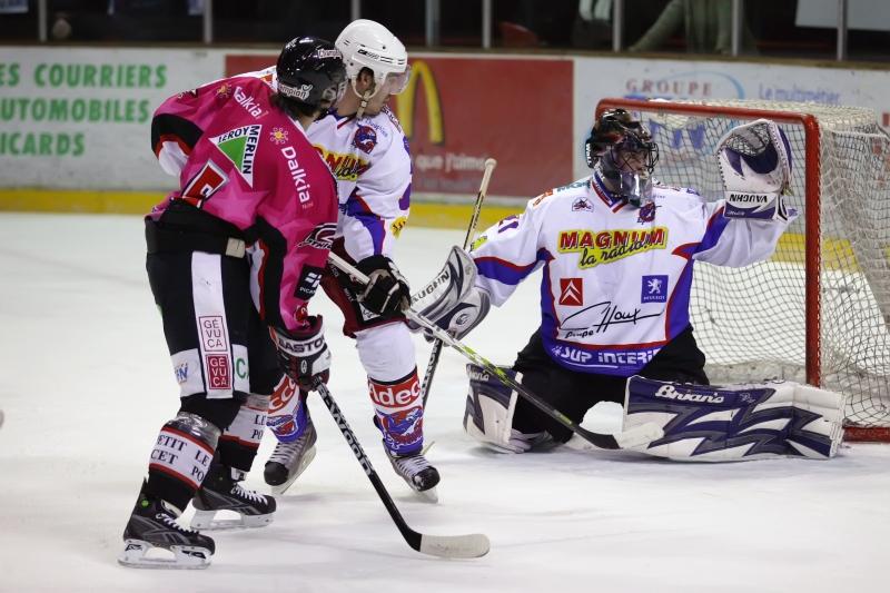 Amiens  11 - 0 Epinal 