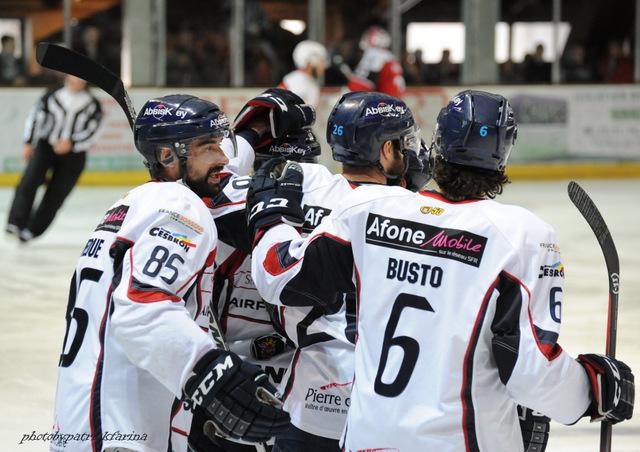 Briançon  5 - 1 Angers 