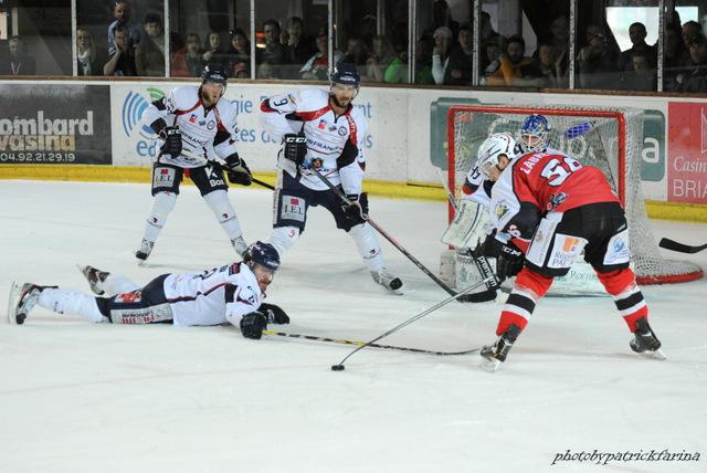 Briançon  5 - 1 Angers 