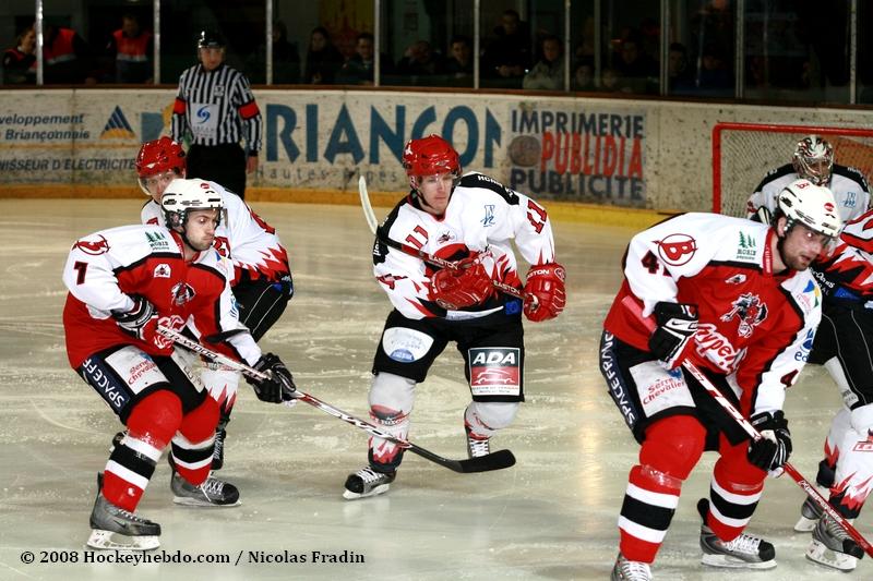 Briançon  11 - 3 Neuilly/Marne