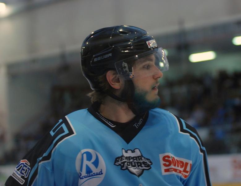 Tours  1 - 4 Toulouse-Blagnac