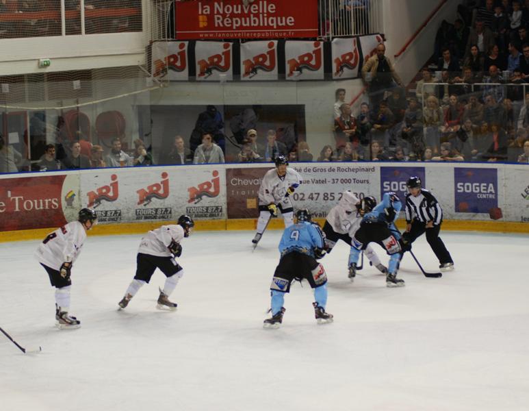 Tours  1 - 4 Toulouse-Blagnac