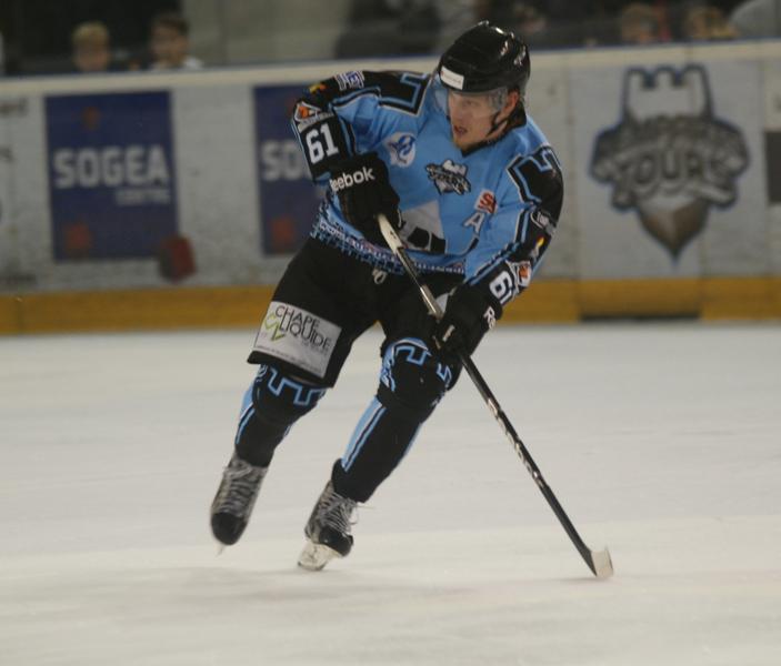 Tours  1 - 4 Toulouse-Blagnac