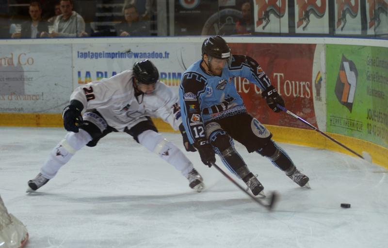 Tours  1 - 4 Toulouse-Blagnac