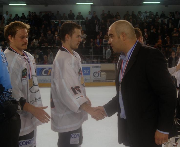 Tours  1 - 4 Toulouse-Blagnac